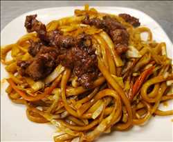 Beef Lo-Mein